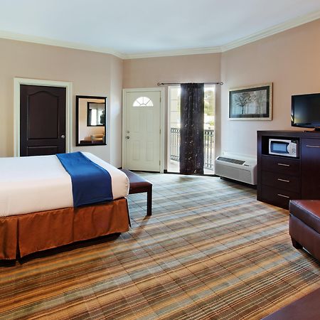 Holiday Inn Express Benicia By Ihg Habitación foto