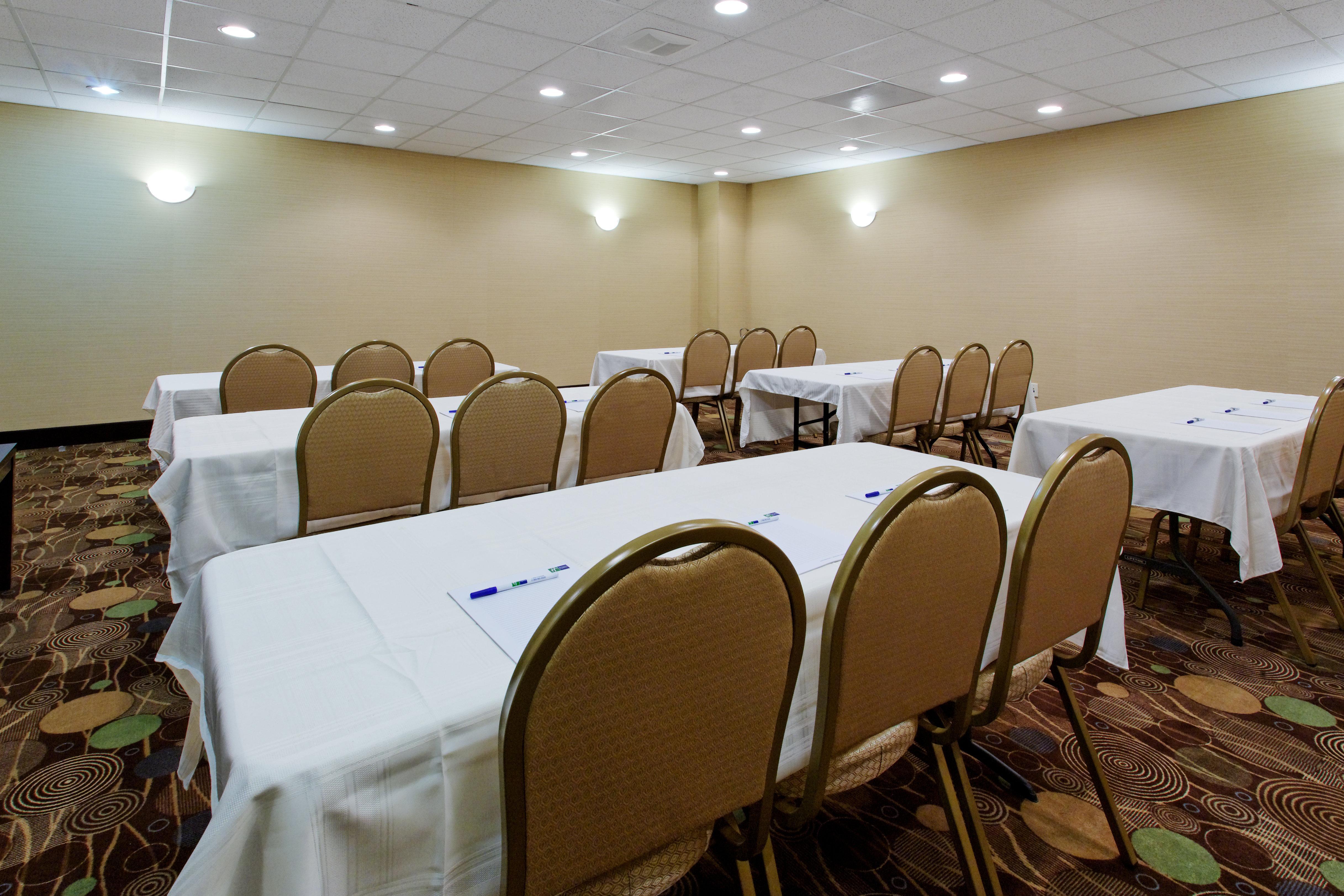 Holiday Inn Express Benicia By Ihg Exterior foto